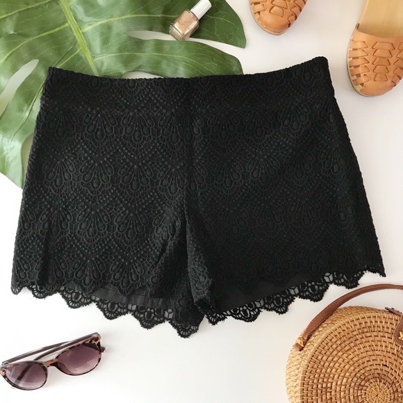 Anthropologie Pants - Anthropologie Black Lace Scallop Hem Shorts Cute